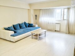 Bulevardul Unirii, 2 Camere 83 mp, Refacut Total de la Placa, AC